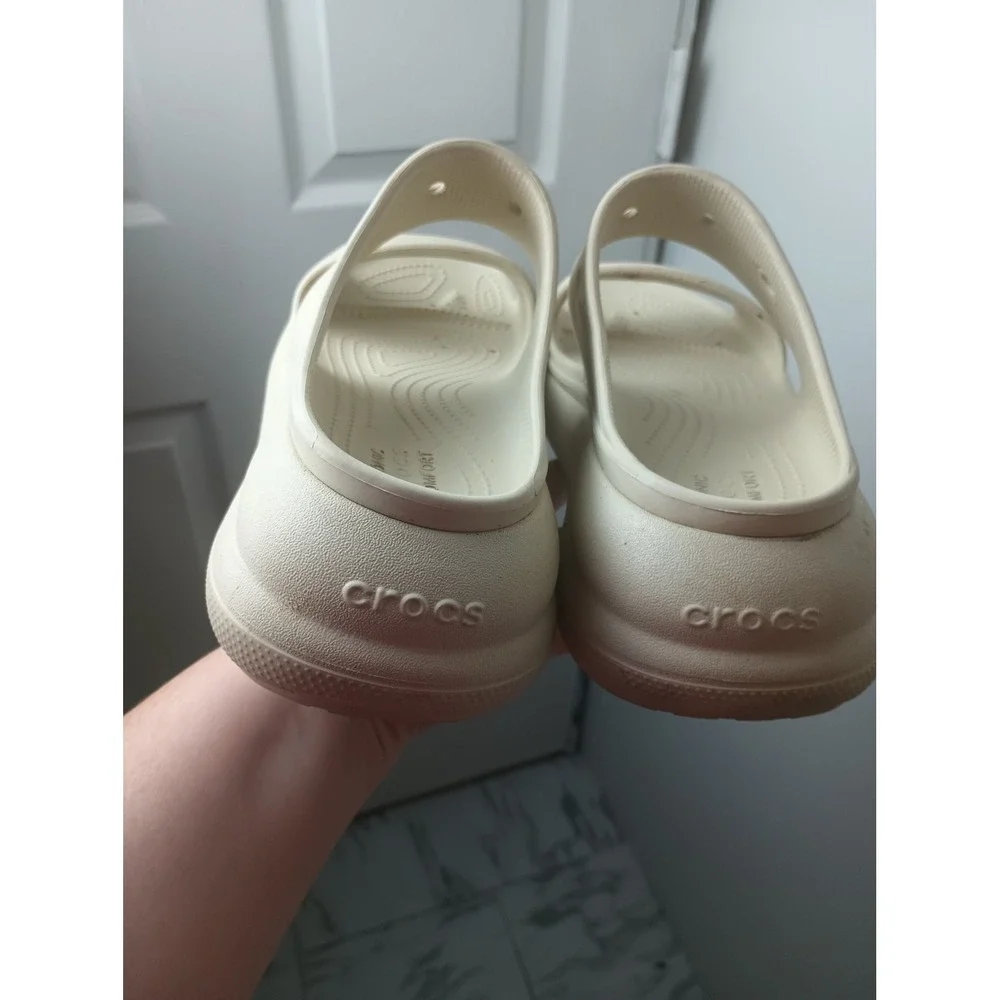 Crocs Classic Crush Sandal Bone White Platform Two Strap Slide Womens 10 Mens 8
